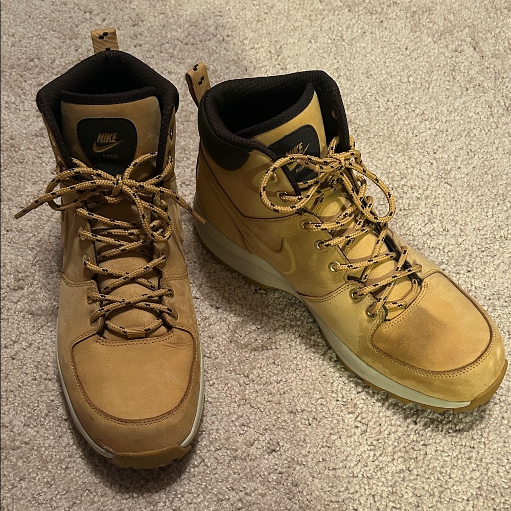 Nike Men's Brown Lace-Up Boots